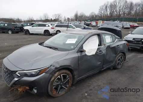 2024 Nissan Sentra Sv Xtronic Cvt z USA, uszkodzony, nr VIN 3N1AB8CV2RY324397